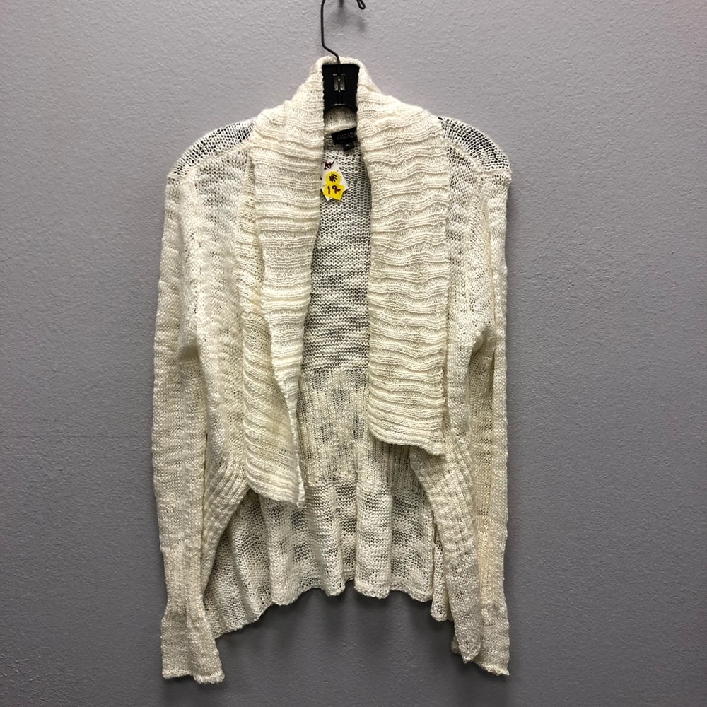 Cardigan - Picture 2 of 2